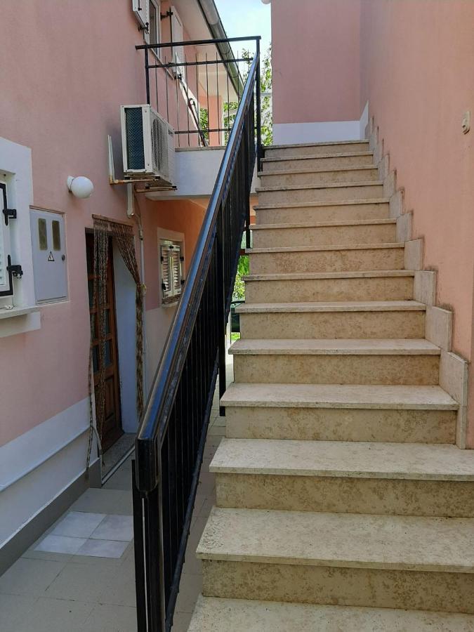 Apartment Murva Premantura Buitenkant foto