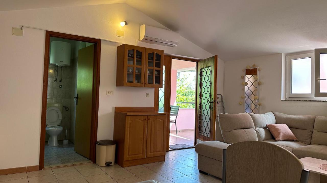 Apartment Murva Premantura Buitenkant foto