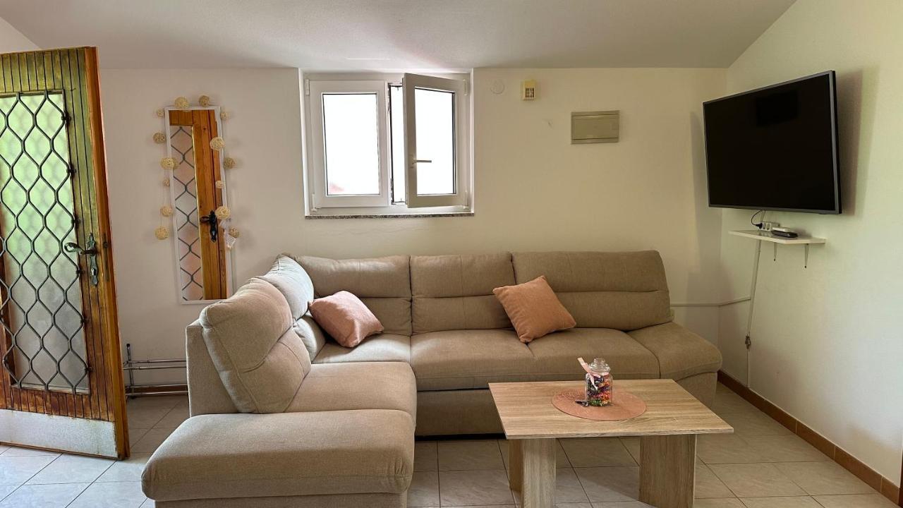 Apartment Murva Premantura Buitenkant foto