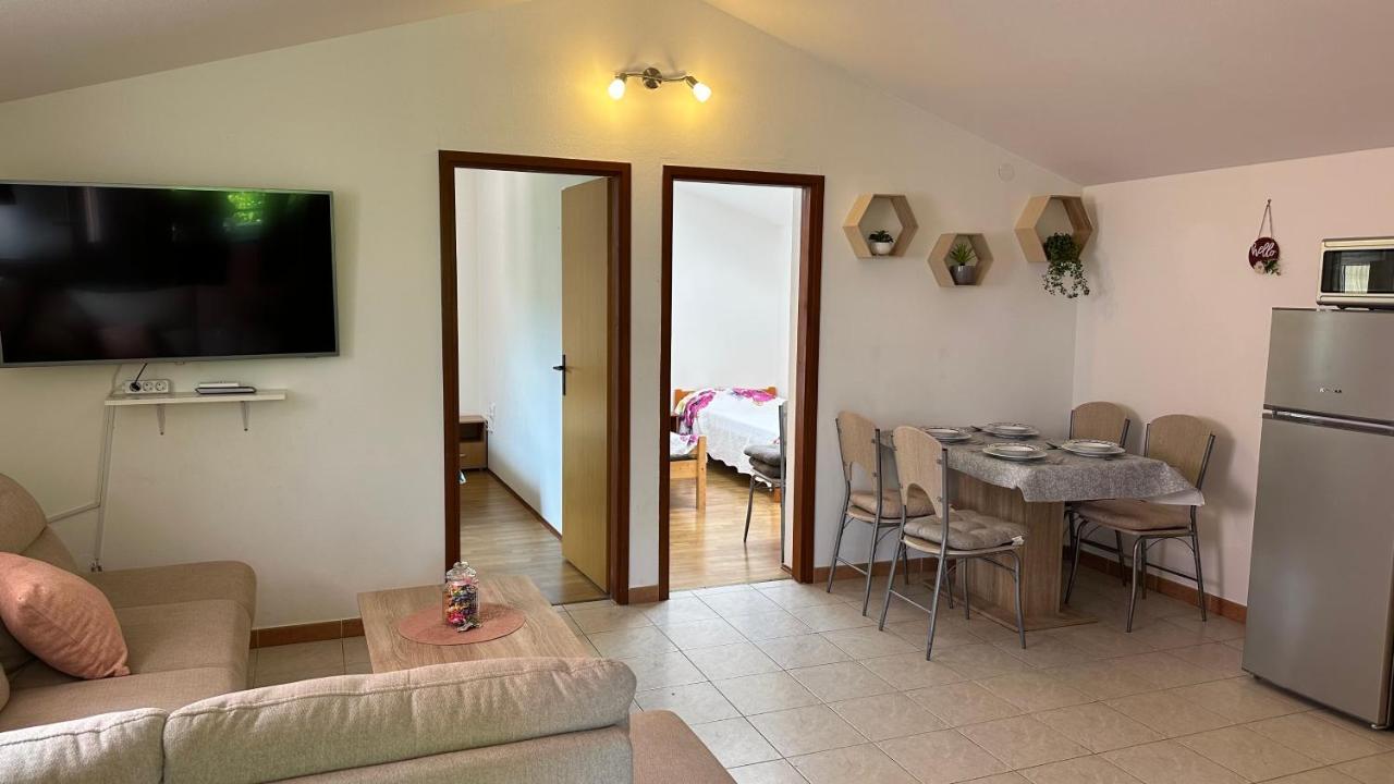 Apartment Murva Premantura Buitenkant foto